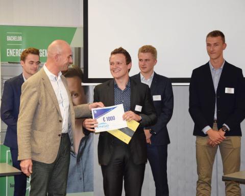 Toon stoot junior energy manager of the year 2019 ap hogeschool antwerpen