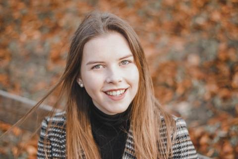 student-ondernemer studeren en ondernemen jonge ondernemer ondernemerschapap hogeschool antwerpen jenthe de bruyn jenthly design